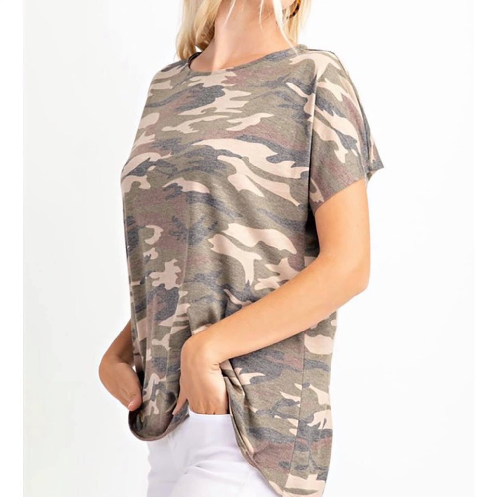 Super cute camo top